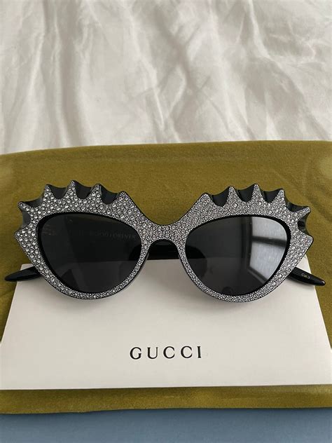 gucci swarovski crystal cat eye sunglasses